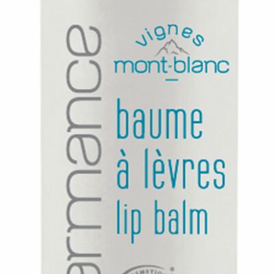 Organic nourishing lip balm