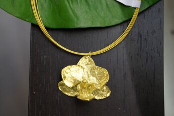 Véritable collier orchidée plaqué or pour femme coulée en sterlin 3