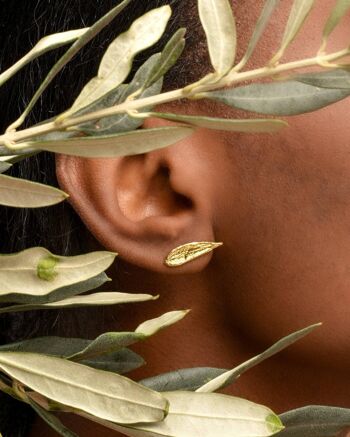Boucles d'oreilles Tiny Olive Leaf Stud 14k Gold on Sterling Recycled 2