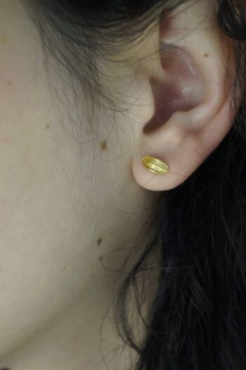 Petites boucles d'oreilles à clous Petite feuille d'olivier en argent sterling 2