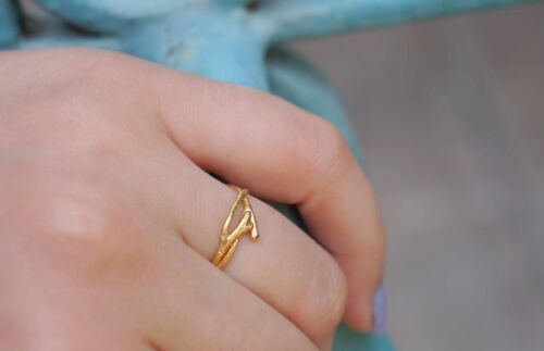 Dainty Everyday Twig Real Jasmine Goldplated Ring.