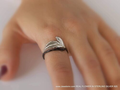 Real Rose Leaf, Sterling Silver ring in Black Silver.