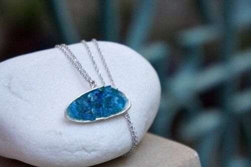 Mussel Shell Necklace for Women. Raw Blue Murano Big Pendant x