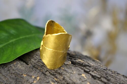 Ivy Leaf Statement Ring 14k Gold Plated.