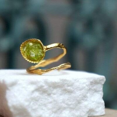 Ring aus Sterlingsilber, grünes Muranoglas, Muschel in Gold