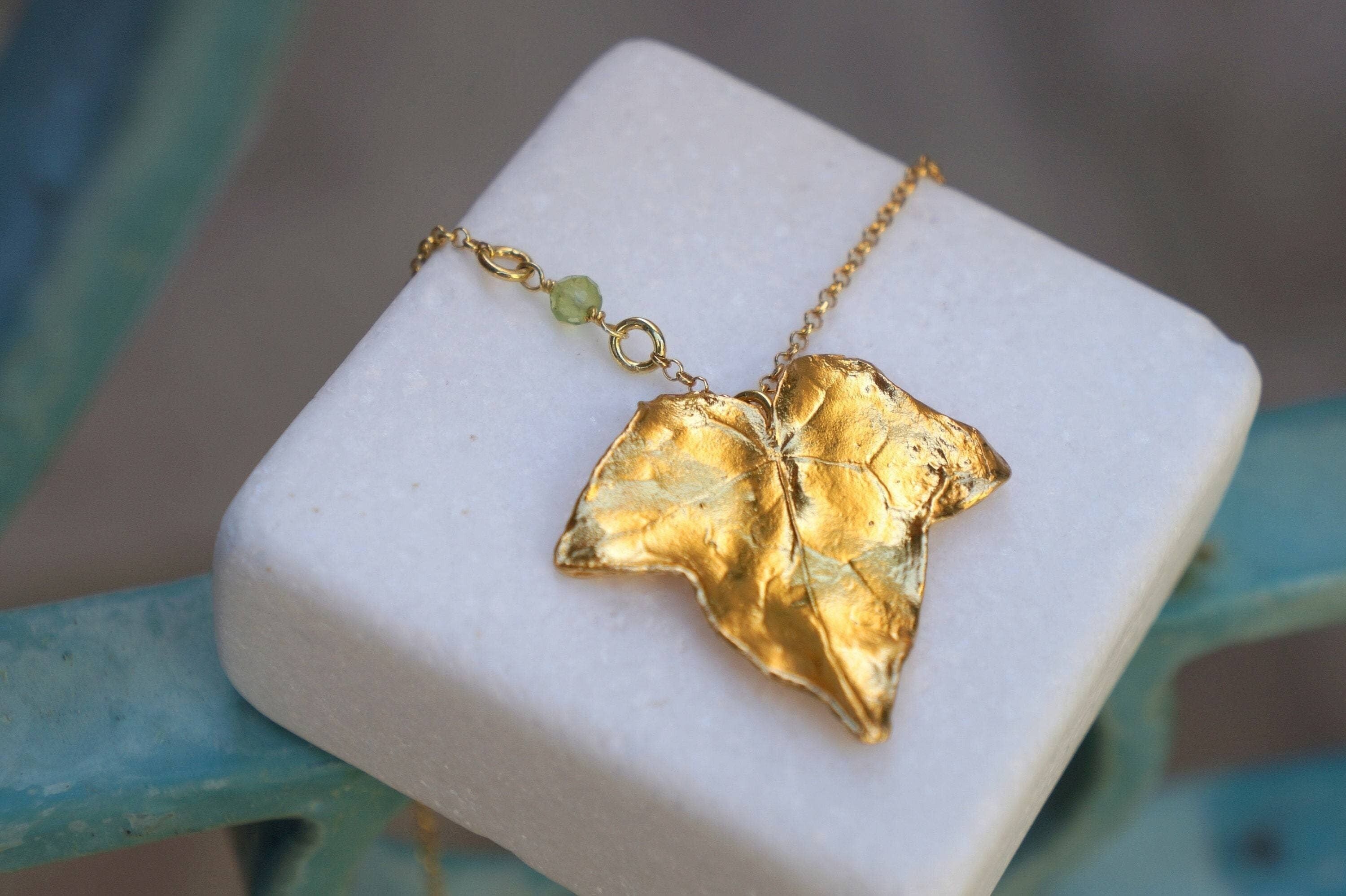 Ivy on sale leaf pendant