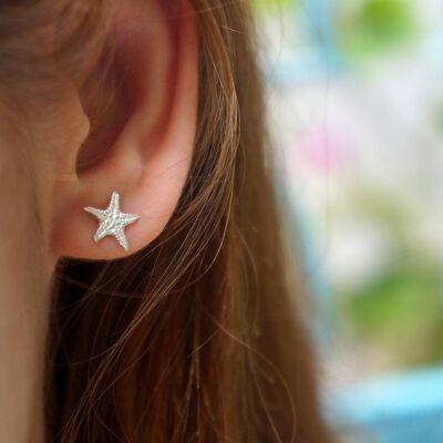 Boucles d'oreilles véritables étoiles de mer en argent sterling.