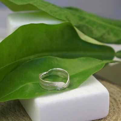 Real Olive Leaf Ring on sterling silver 925.