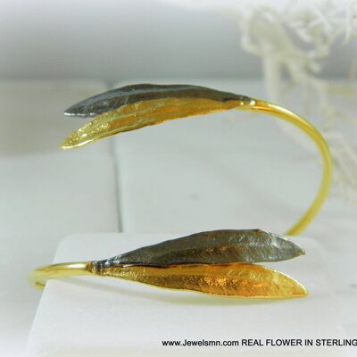 Dainty leaf cuff bracelet Gold and Black plated on Sterling