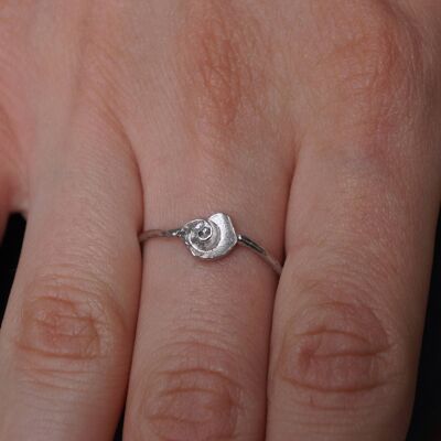 Silver Dainty Sea Shell on twig sterling silver Ring for wom