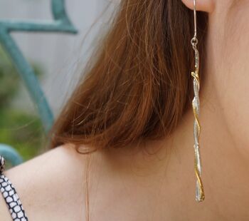 Boucles d'oreilles branche d'olivier par Mother Nature Jewelry.Long Dan 4