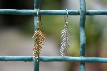 Boucles d'oreilles clous feuilles. Vraies feuilles d'acacia en argent sterling 925 3