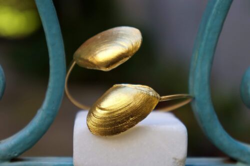 Mussel Shells Bracelet, Real Clam Bangle Bracelet for Women,