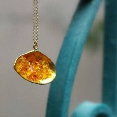 Chain Sea shell Limpet with Orange Raw Gemstone Murano