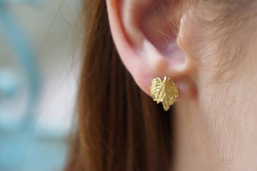 Small Stud Vine Leaf Earrings 14k Goldplated.