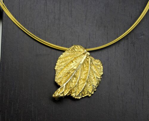 Necklace Leaf Real Mulbery Goldplated. Bridesmaid jewelry, f