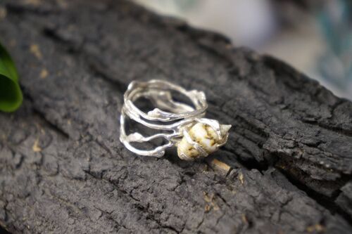 Jasmine Twig Ring, Real Sea Shell on Sterling Silver 925 Rin