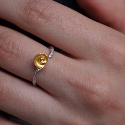 Silber und Gold Zierliche Muschel auf Zweig Sterling Silber Ring für Frauen.