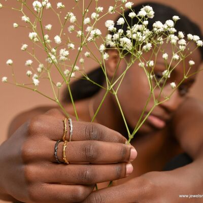 Adjustable sterling silver olive branch ring.