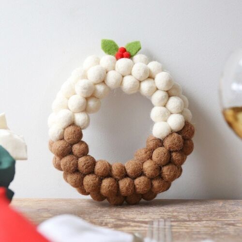 Pom Pom Christmas Pudding Wreath
