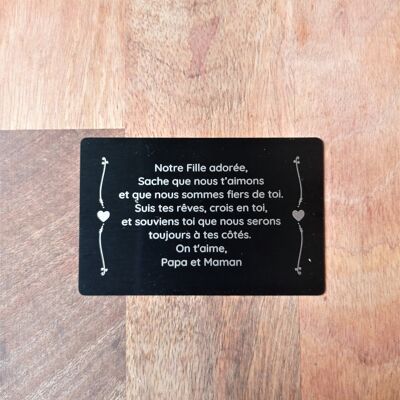 Tarjeta de amor con la firma de nuestra hija adorada papá y mamá