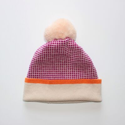 Freya bobble hat