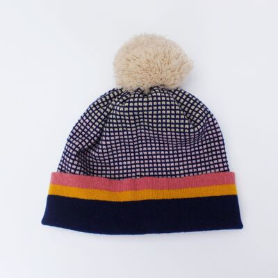 Sophia bobble hat