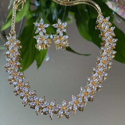 Star American diamonds necklace