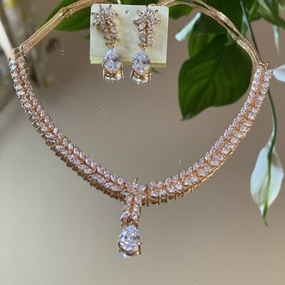 Elegant American diamond Necklace