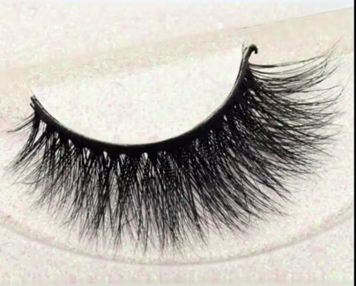 Cruelty Free Mink Lashes Guilded