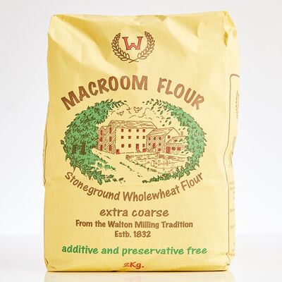 Macroom extra coarse stoneground wholewheat flour 2kg