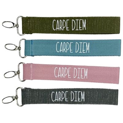 Strap key ring, "Carpe diem"