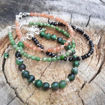 Pack of 4 Natural Stones and 925 Silver Bracelets