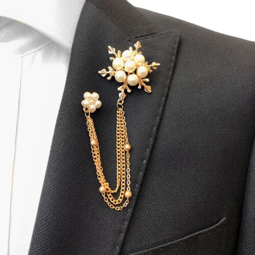 Pearl Adorned Snowflake Chain Lapel Pin_Pearl Adorned Snowflake Chain Lapel Pin