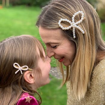 Mummy and Me Bow Barrettes en Perle 1