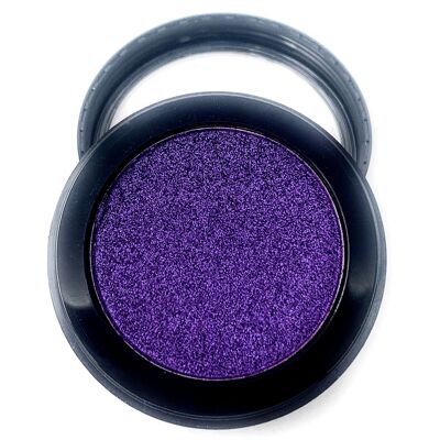 Single Pressed Purple Foiled Eyeshadow In the Shade Medusa Compact Smooth Pigmented Eyeshadow Colour