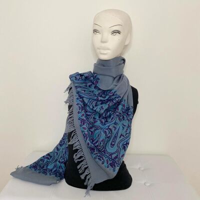 Caeso Wool Shawl