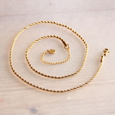 CL252: Stainless steel fine twisted necklace – gold