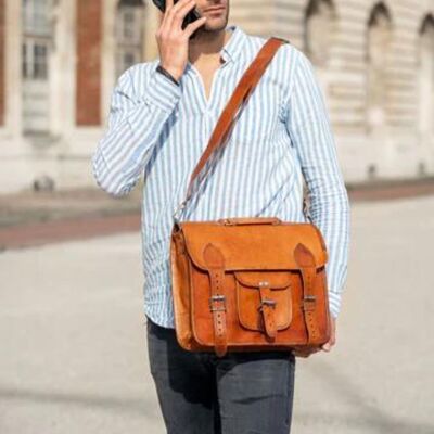 Genuine leather shoulder bag, leather satchel with large storage capacity, leather document holder. ELIO