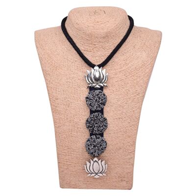 Ethiqana Handmade Lotus Pendant Necklace – Black
