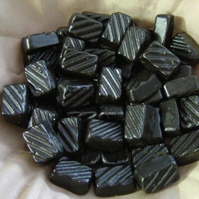 Lion's Liquorice Gums - Half a Pound (227g)