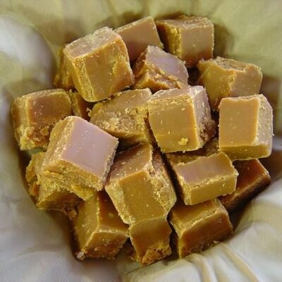 Fresh Luxury Vanilla Fudge - Box (6lb 6 oz) (3kg)