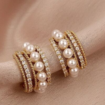 Pearl & Glitz  mini cuff Earrings