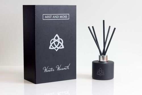 Luxury Reed Diffuser in BlackWinter Warmth