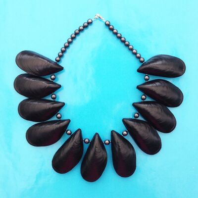 necklace mussel