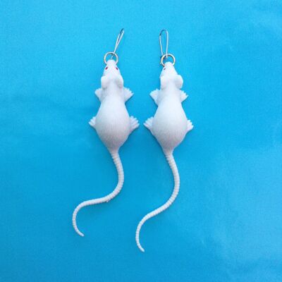 earring rat white