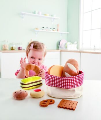 Hape - Jouet - Panier de pains pour enfants et gateaux 2