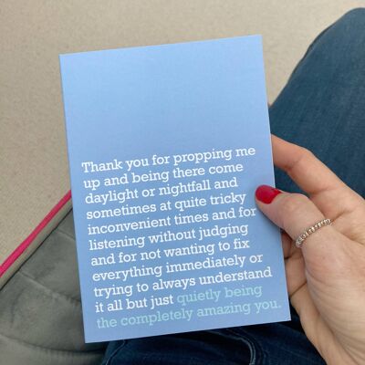 Lo completamente asombroso: tarjeta de agradecimiento para un amigo