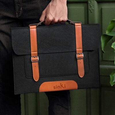 La STRAP - Eco-Friendly Computer Briefcase - 100% recycled eco-felt - shoulder strap - 13 inches - black