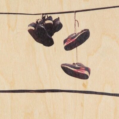 Cartolina di legno - foto scarpe da ginnastica
